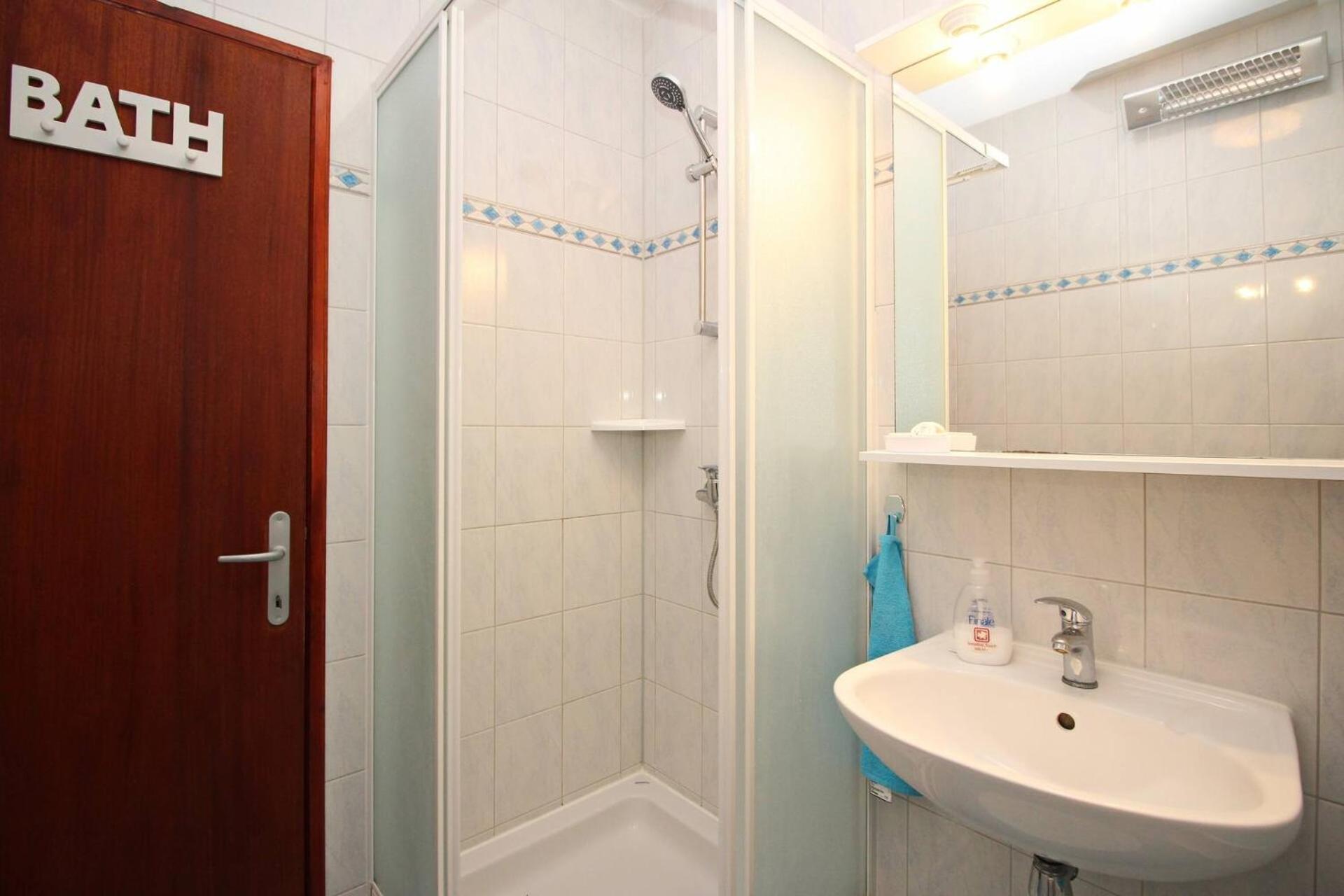 Apartments Rozanda 巴斯卡 外观 照片