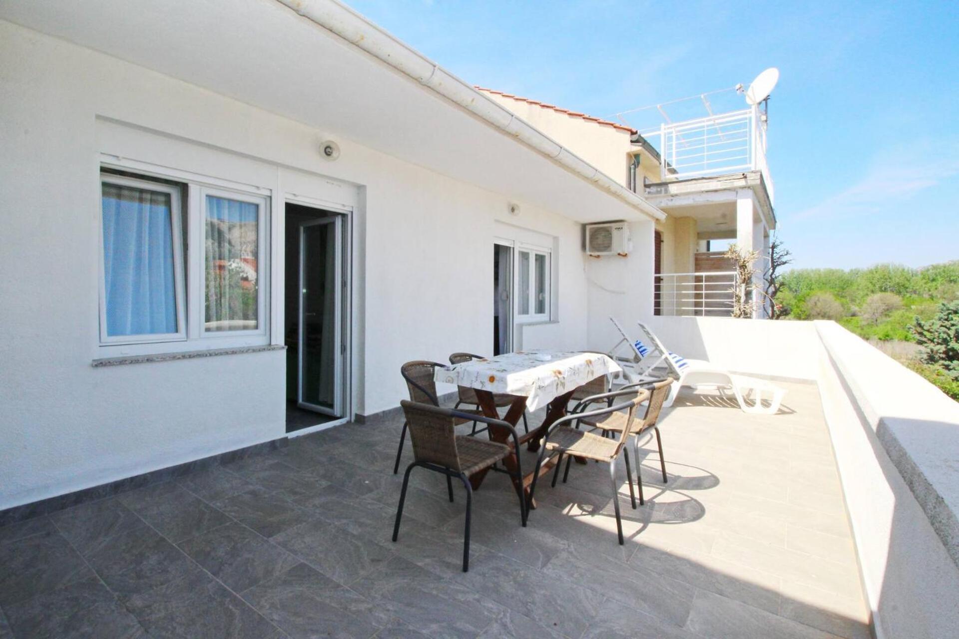 Apartments Rozanda 巴斯卡 外观 照片