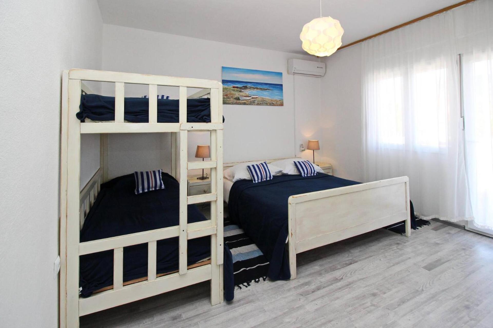 Apartments Rozanda 巴斯卡 外观 照片