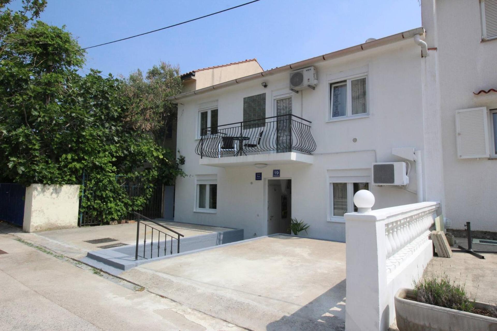 Apartments Rozanda 巴斯卡 外观 照片
