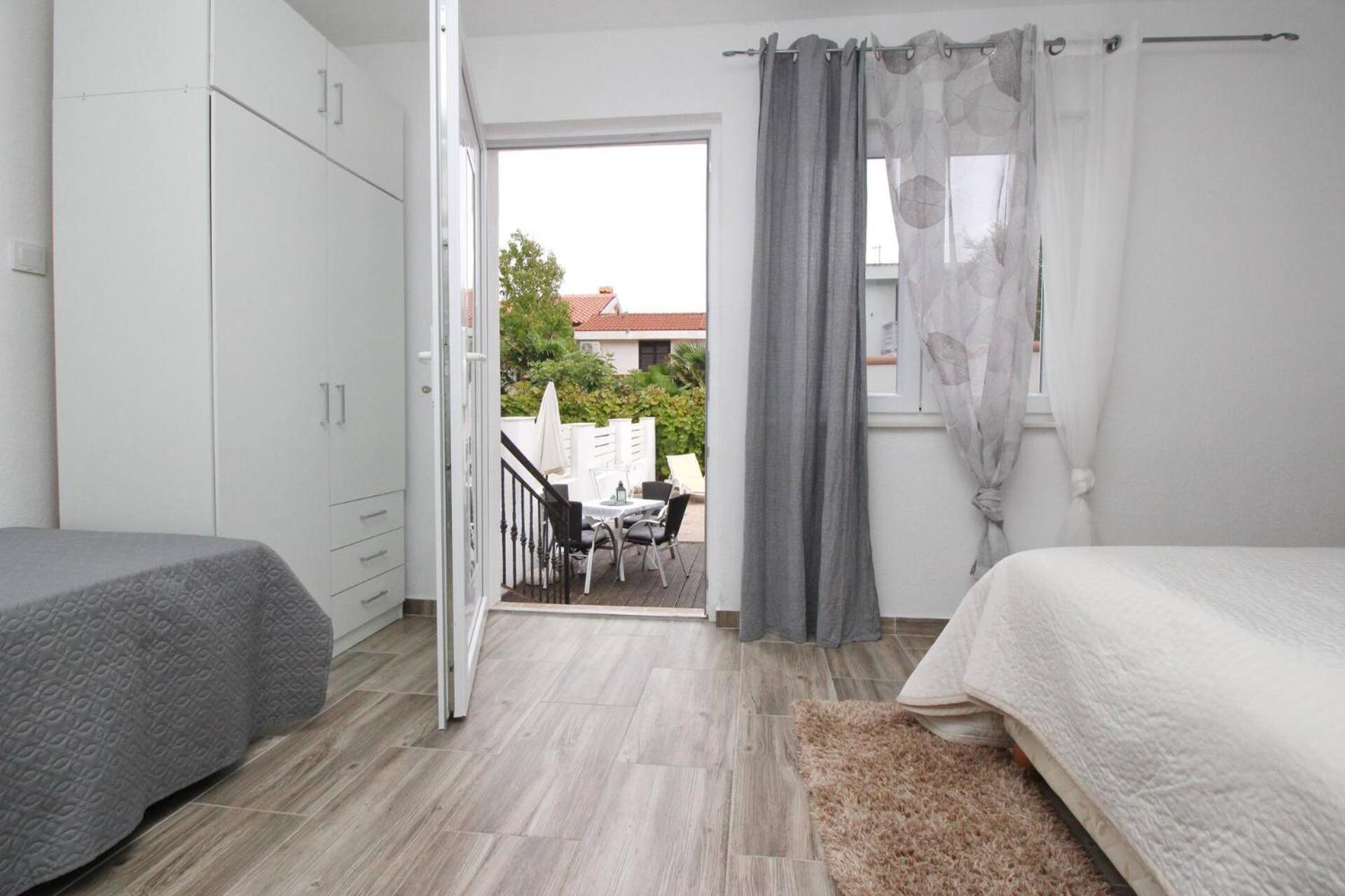 Apartments Rozanda 巴斯卡 外观 照片