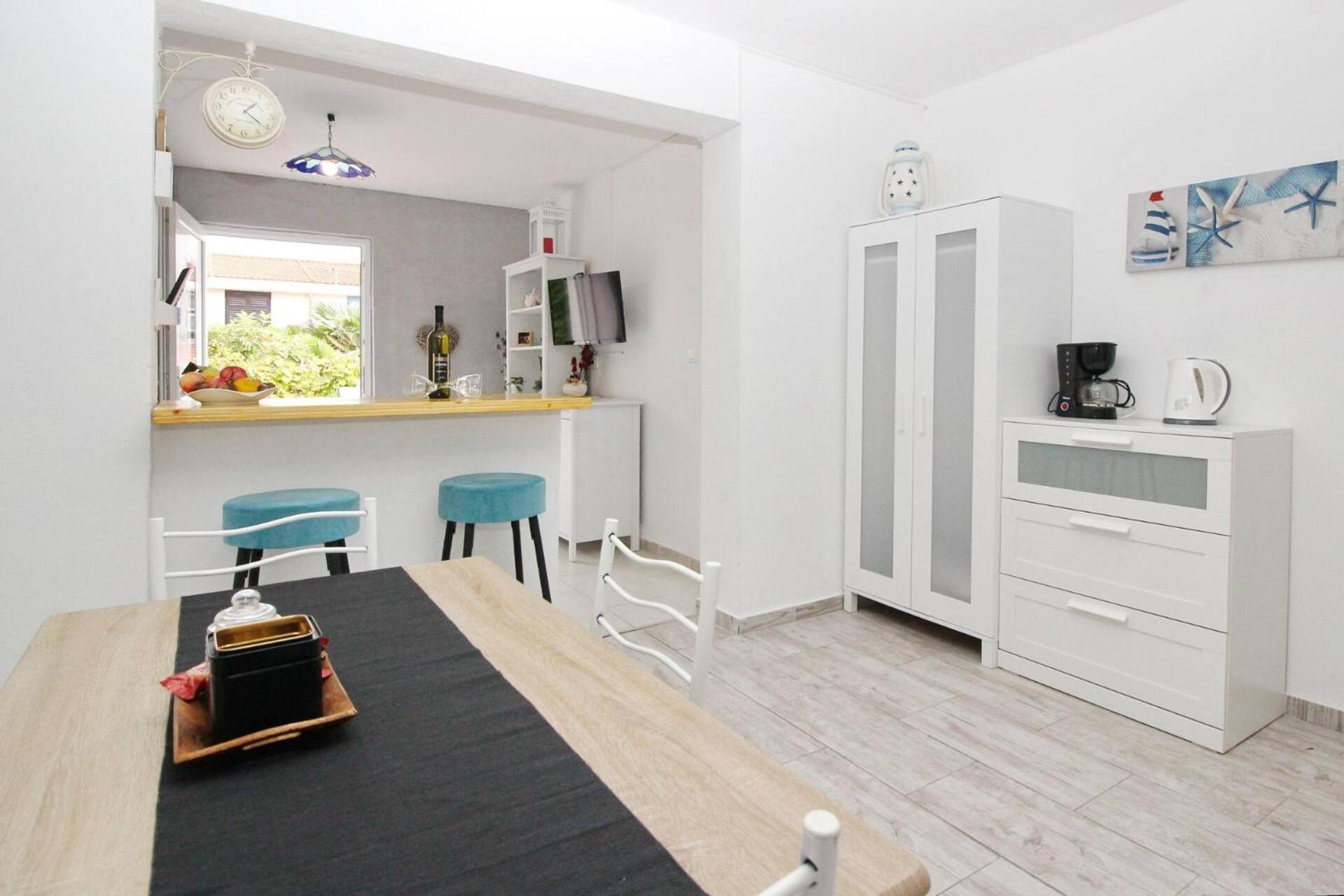 Apartments Rozanda 巴斯卡 外观 照片